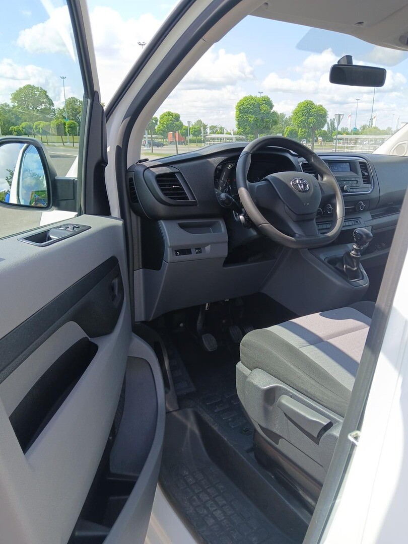 Toyota PROACE