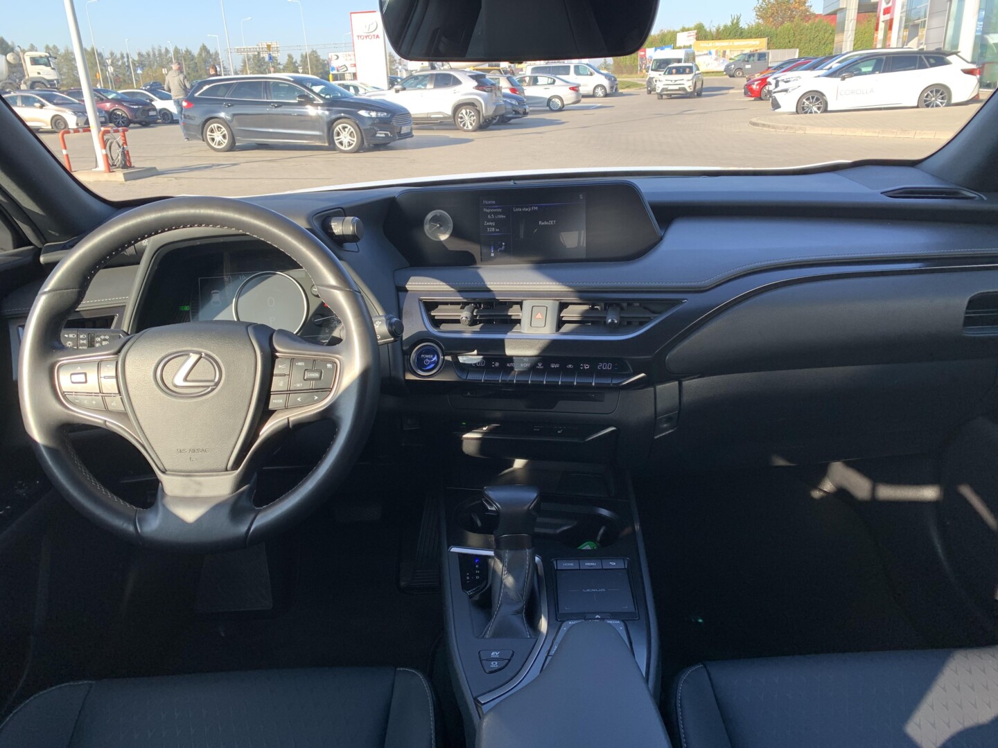 Lexus UX