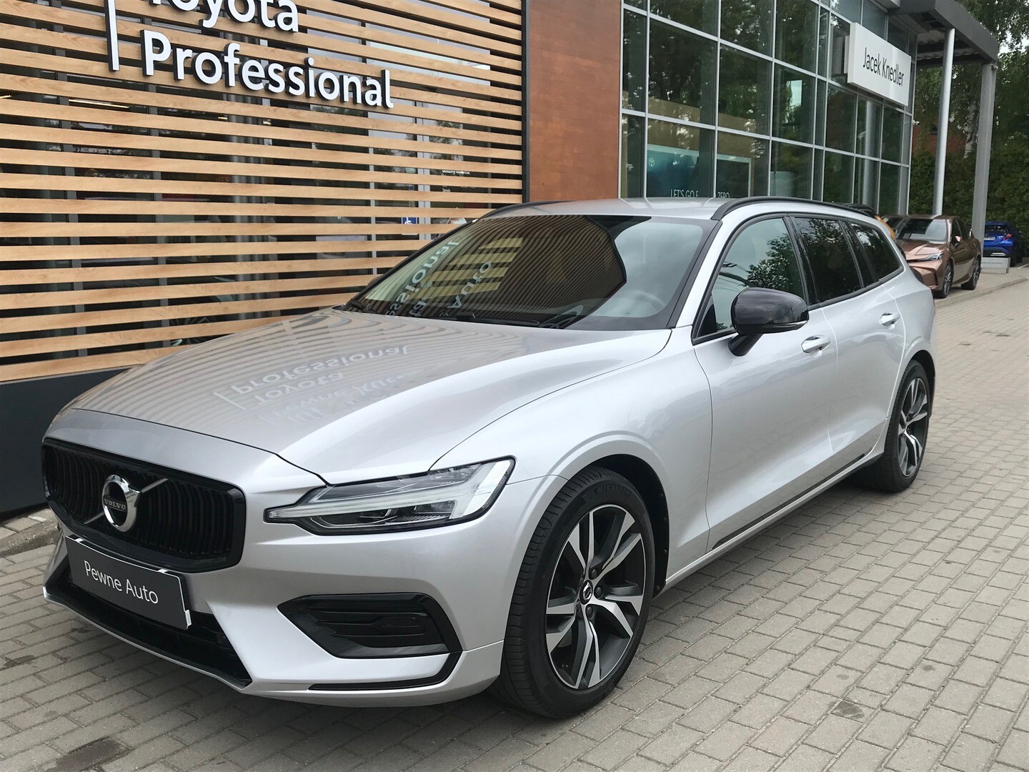 Volvo V60