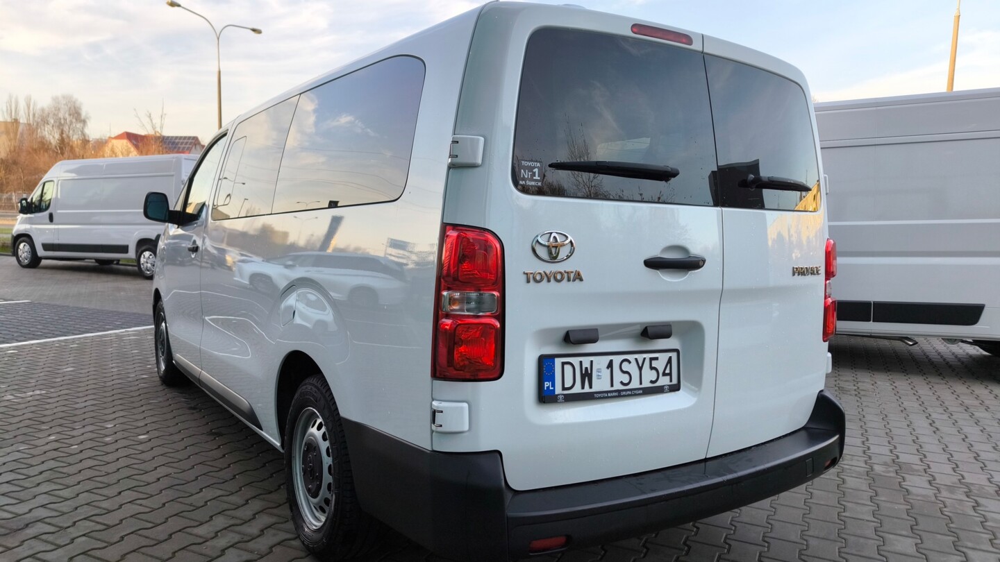 Toyota PROACE