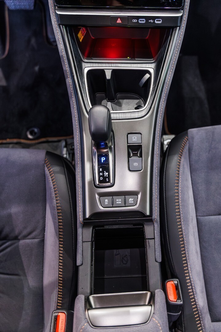 Lexus LBX