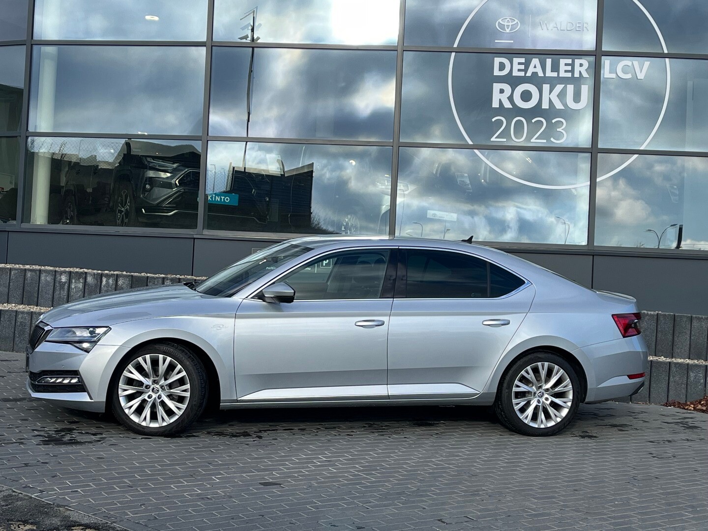 Škoda Superb