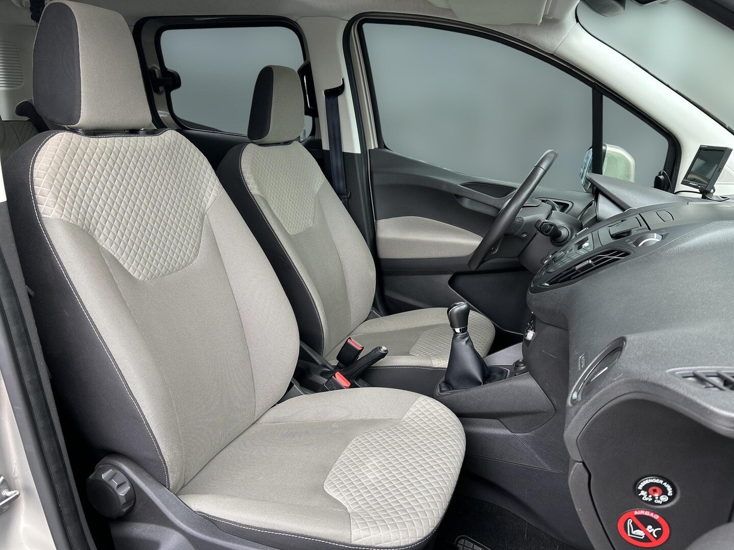 Ford Courier