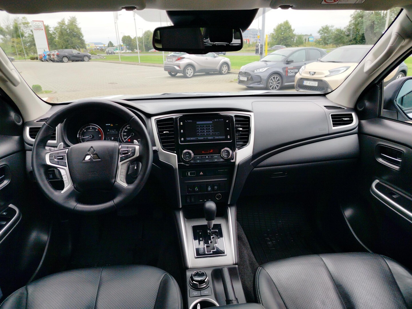 Mitsubishi L200