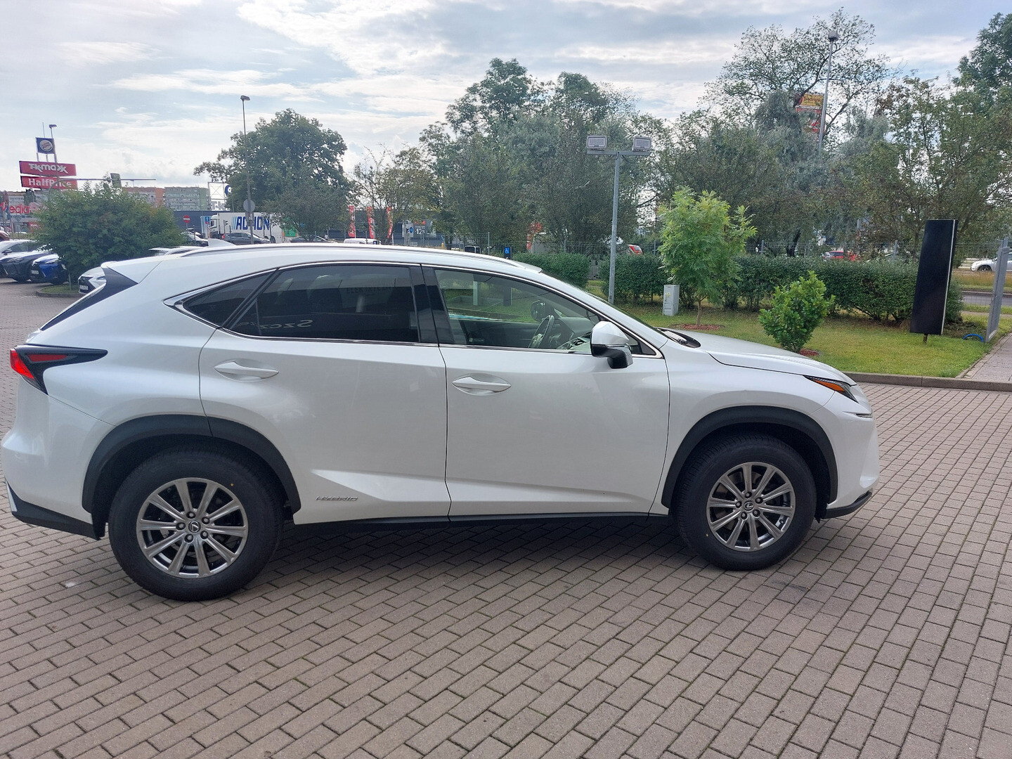 Lexus NX