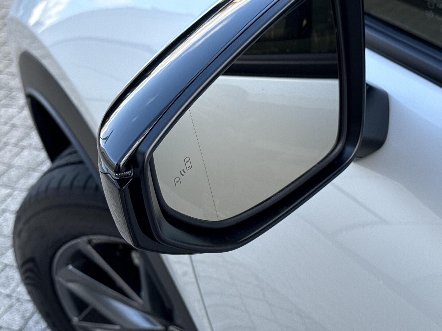 Lexus LBX