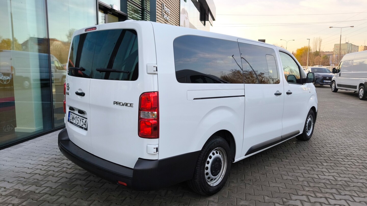 Toyota PROACE