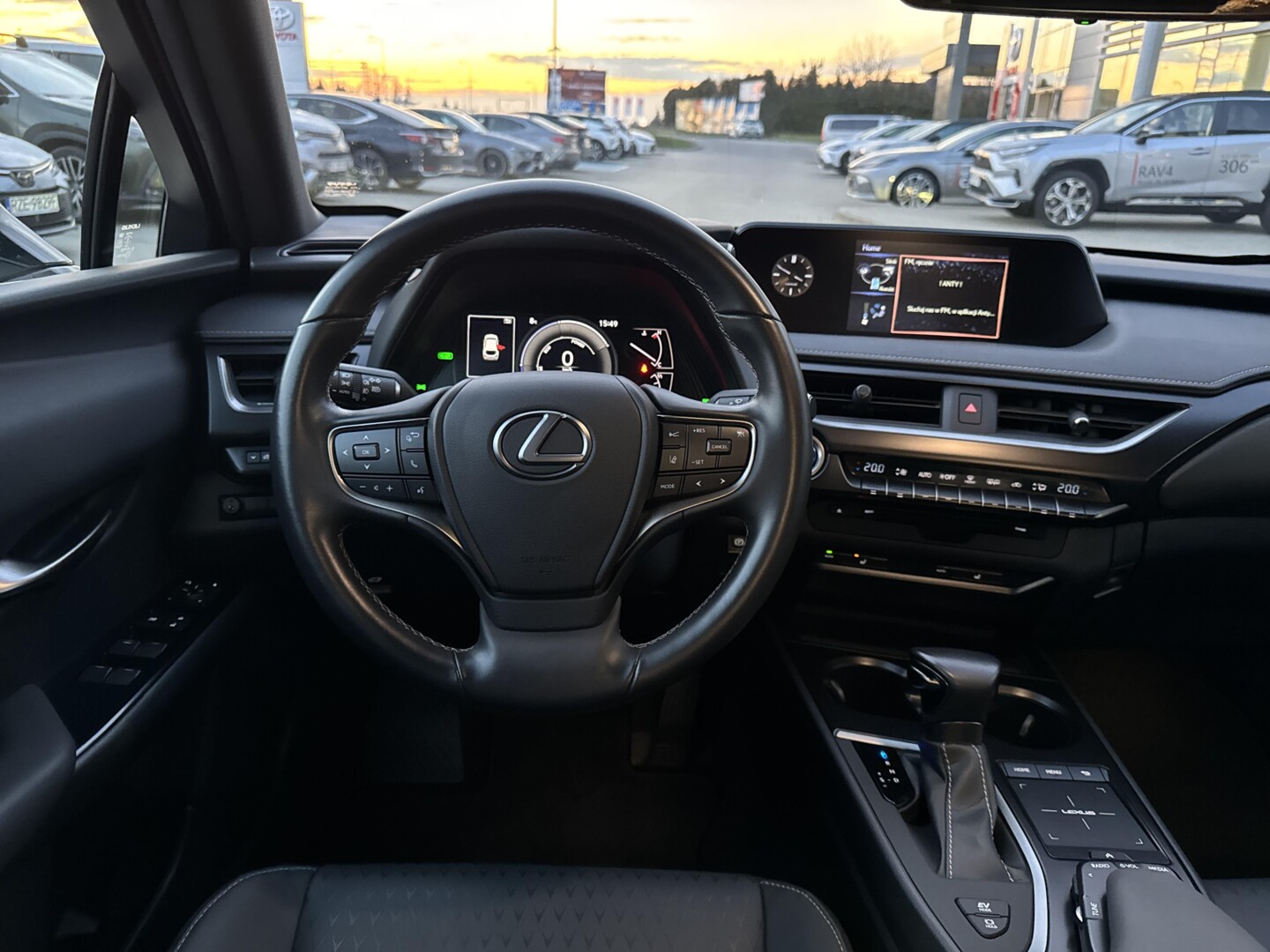 Lexus UX