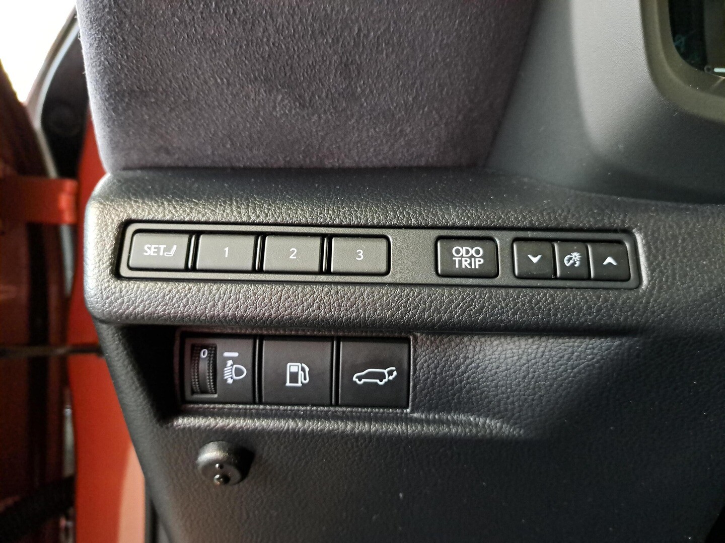 Lexus LBX