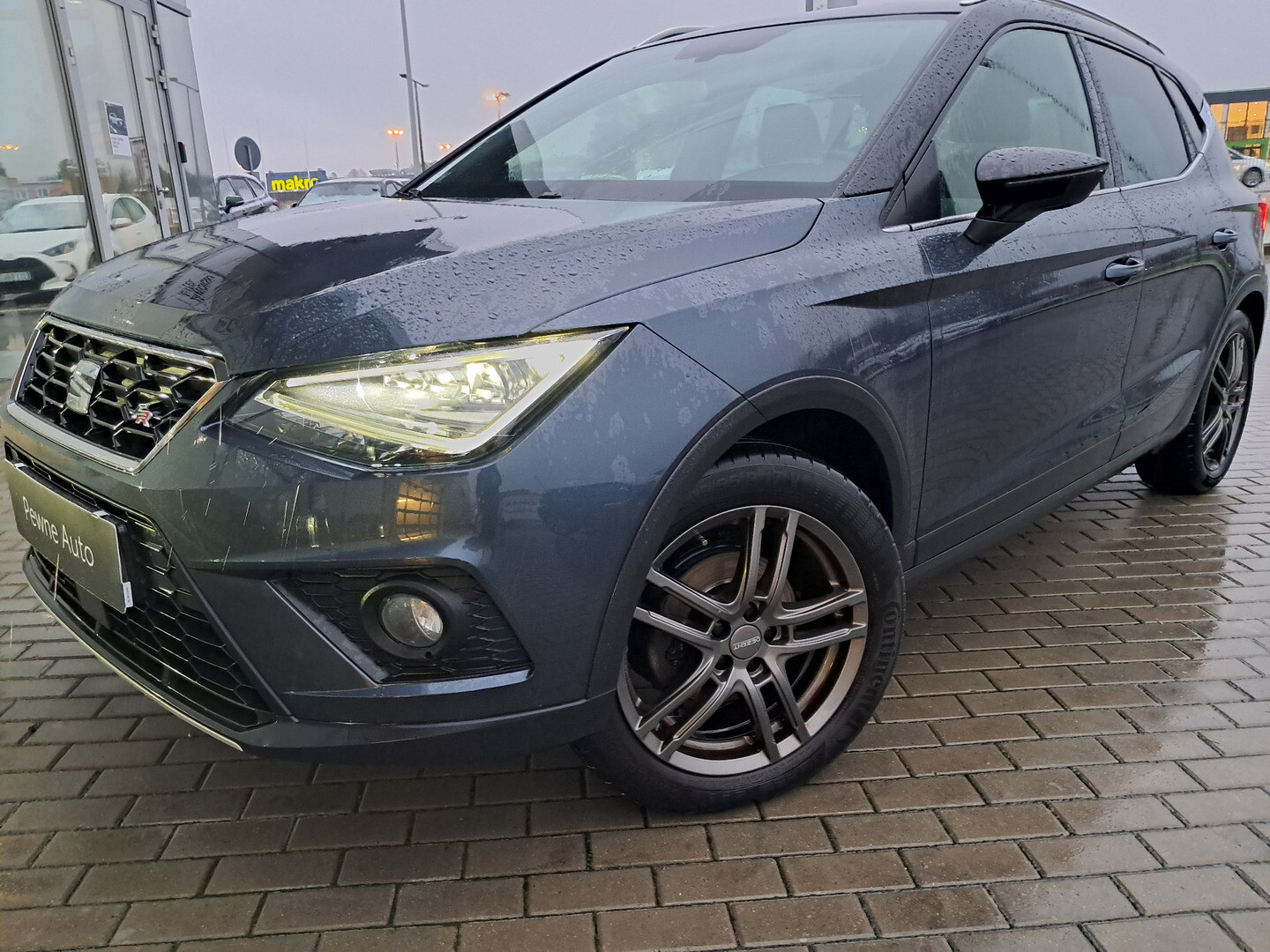 Seat Arona