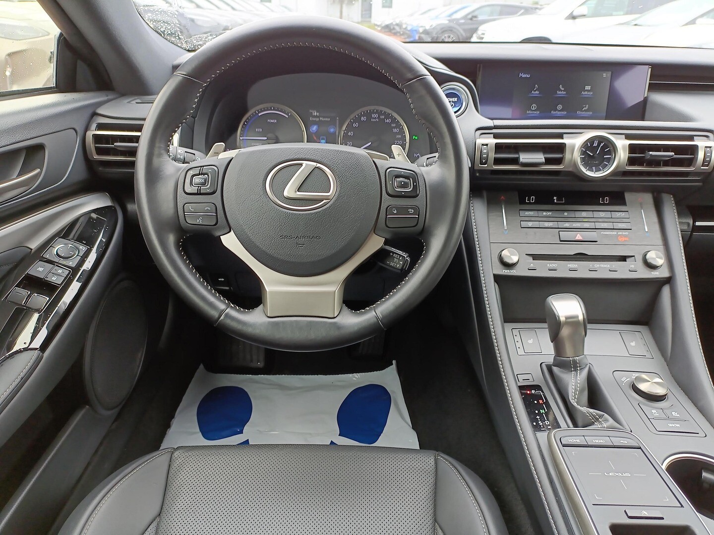 Lexus RC