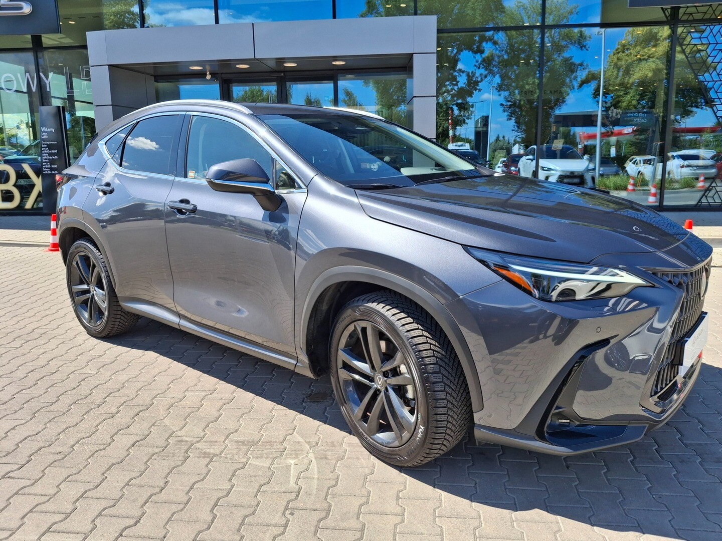 Lexus NX