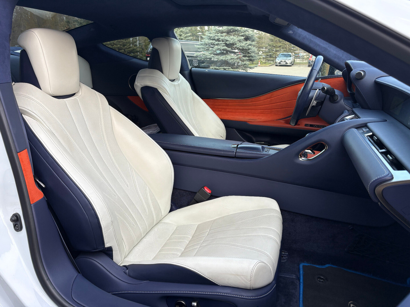 Lexus LC