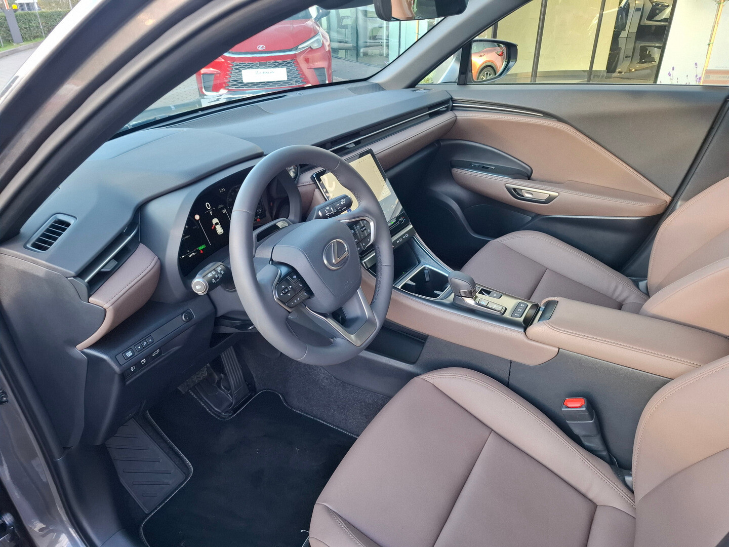 Lexus LBX