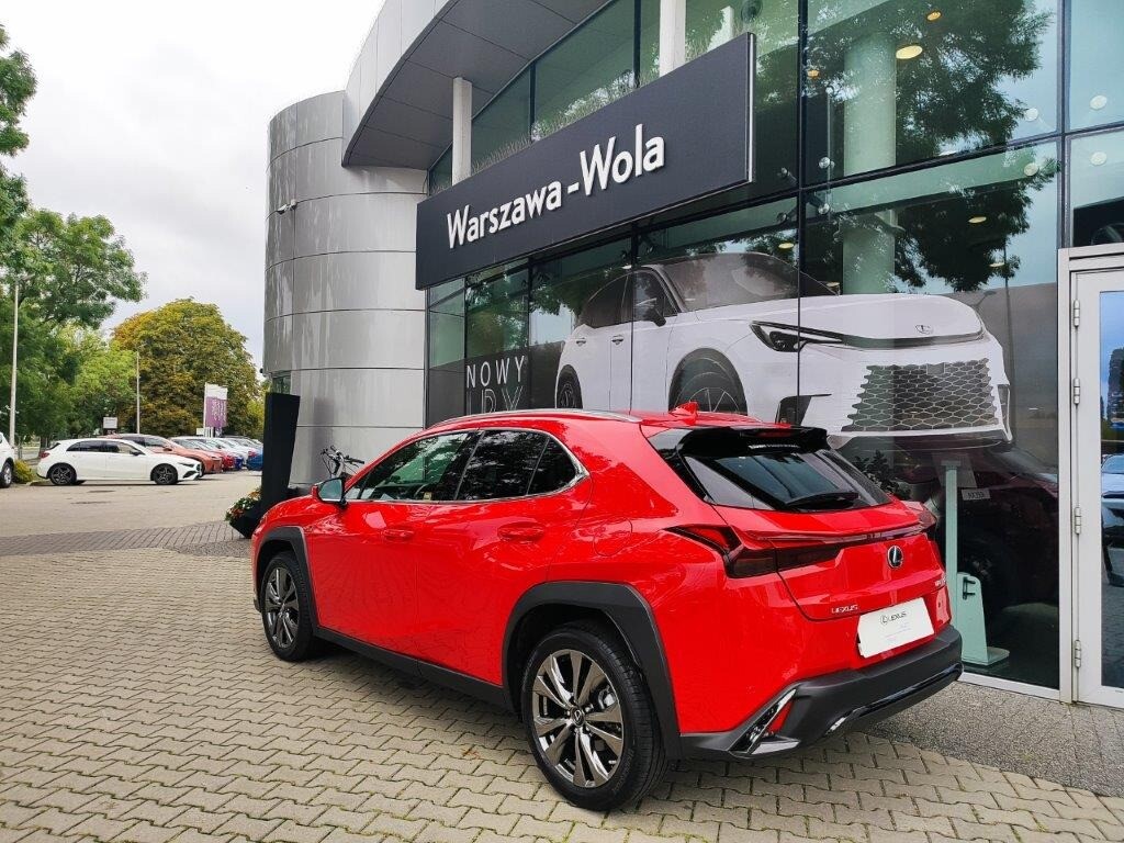 Lexus UX