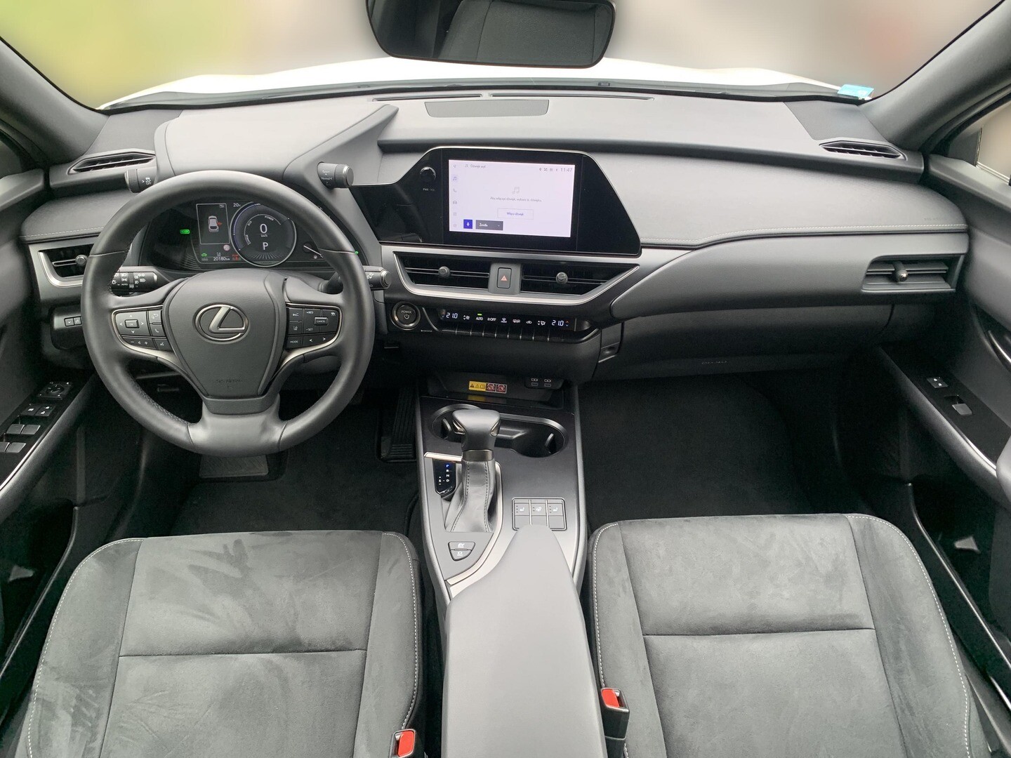 Lexus UX