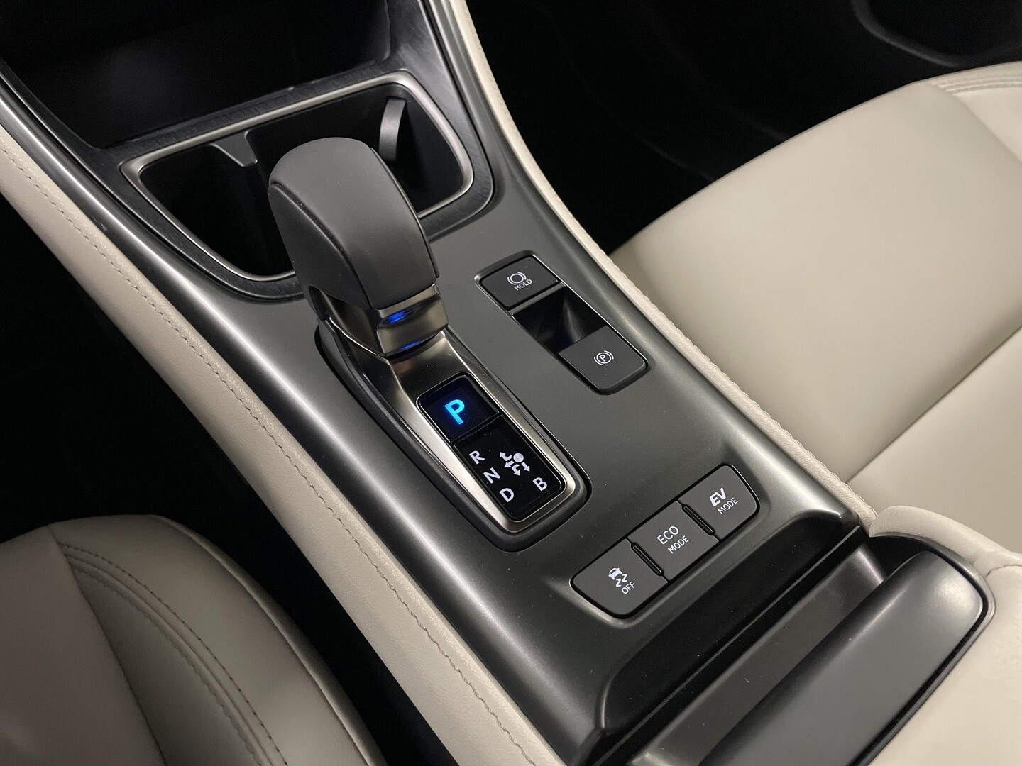 Lexus LBX