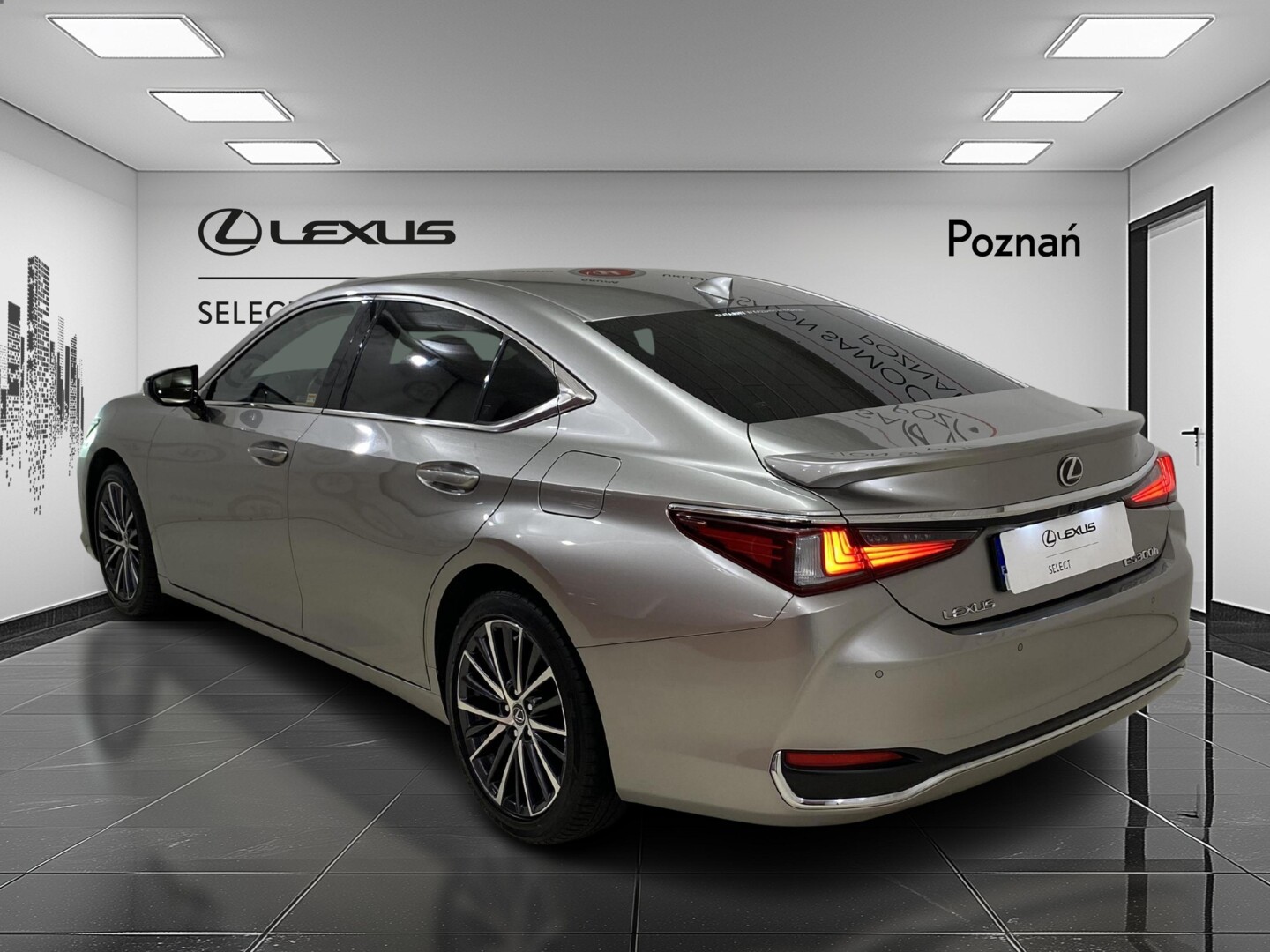 Lexus ES