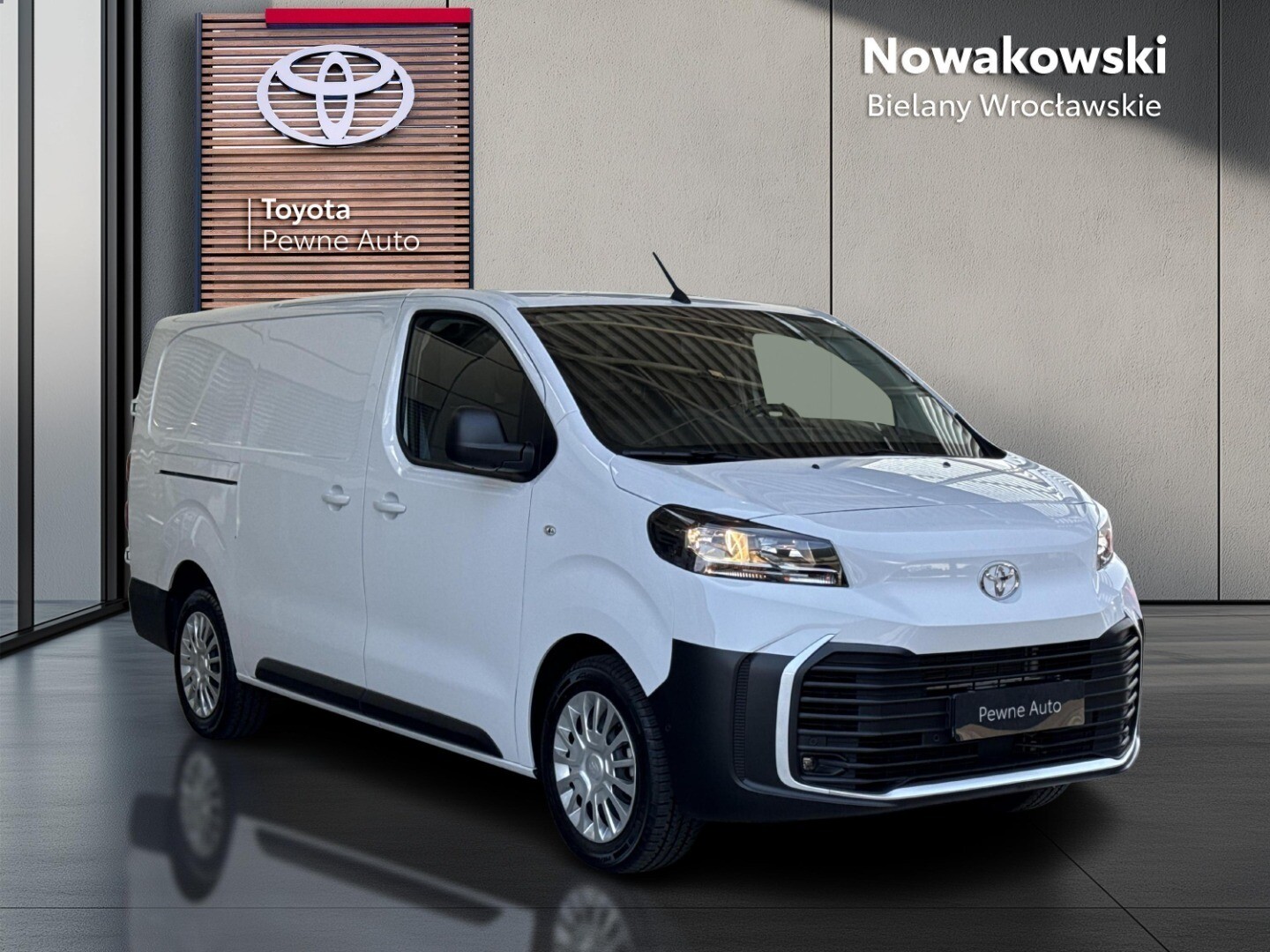 Toyota PROACE