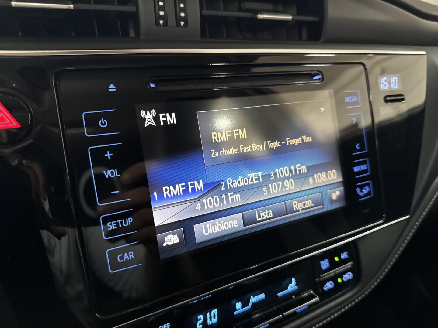 Toyota Auris