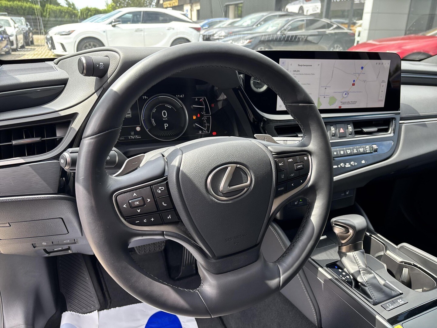 Lexus ES