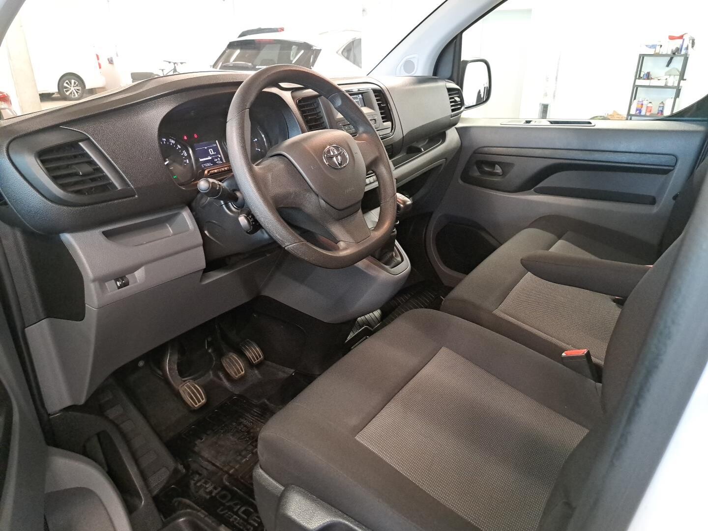Toyota PROACE