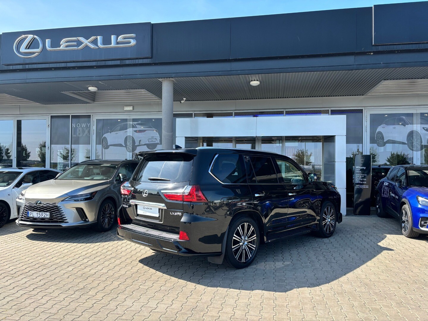 Lexus LX