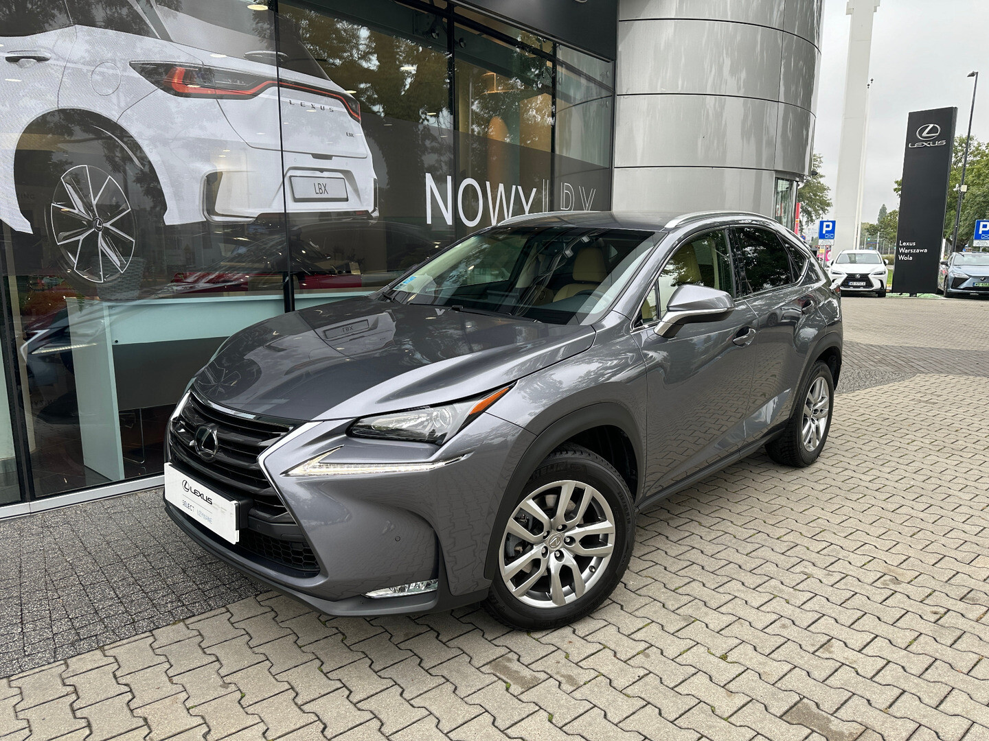 Lexus NX