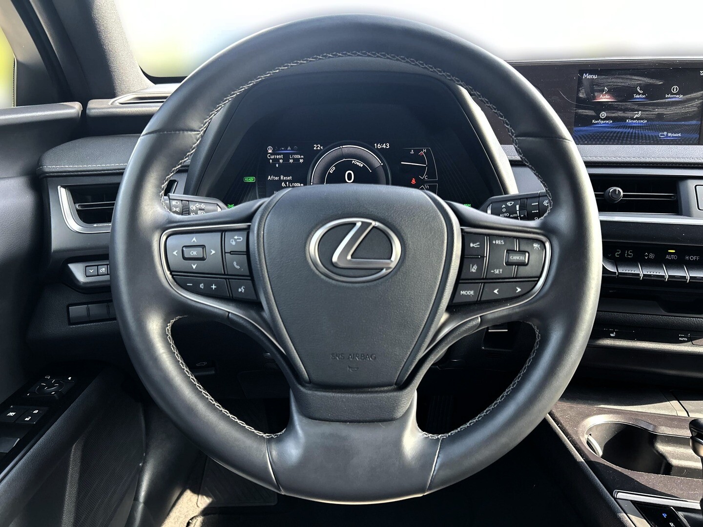 Lexus UX