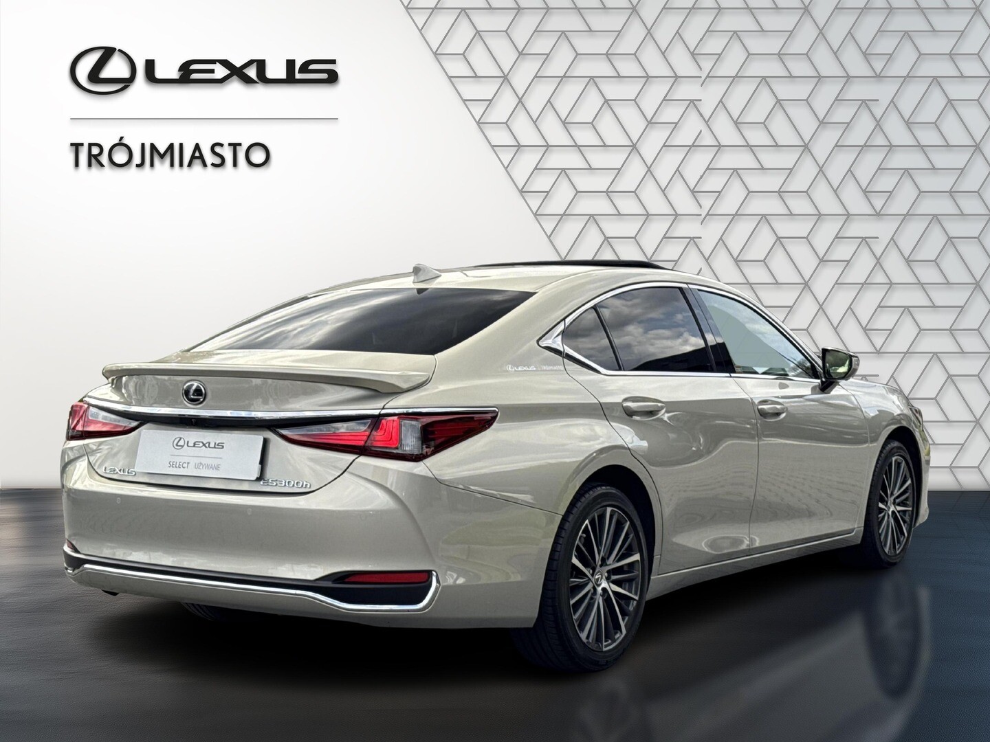 Lexus ES