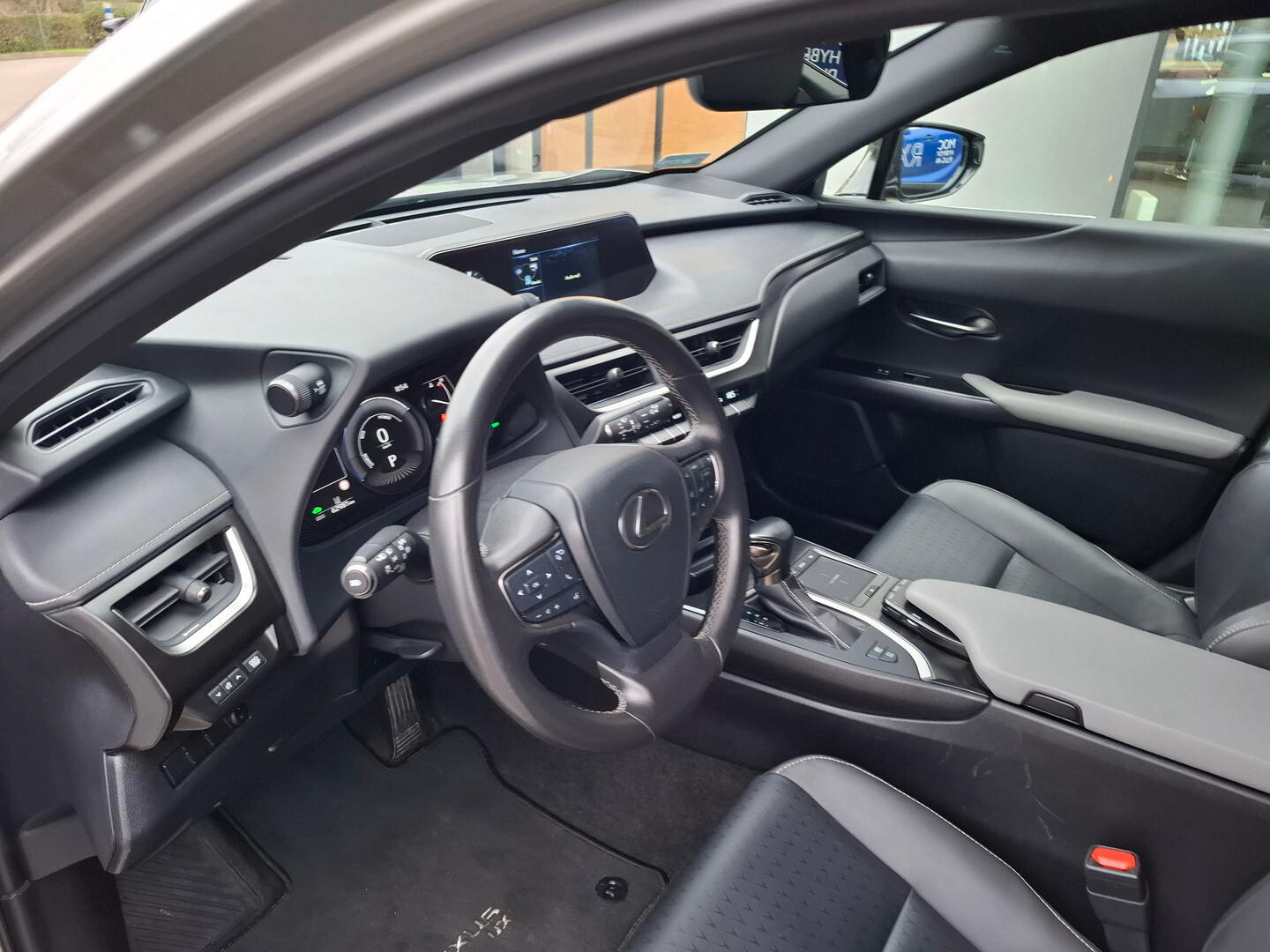 Lexus UX
