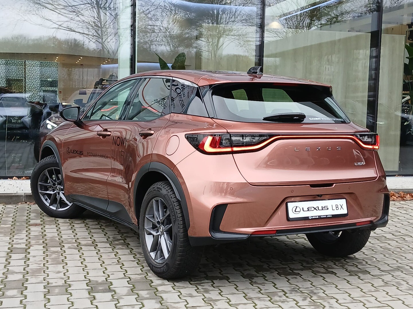 Lexus LBX