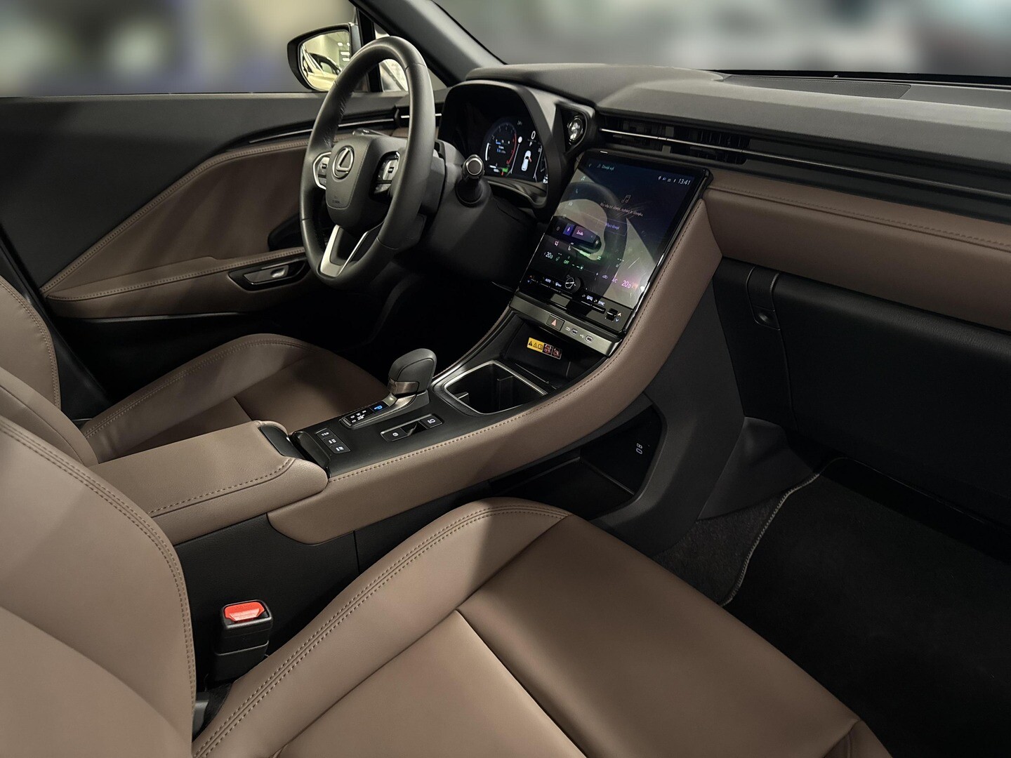 Lexus LBX