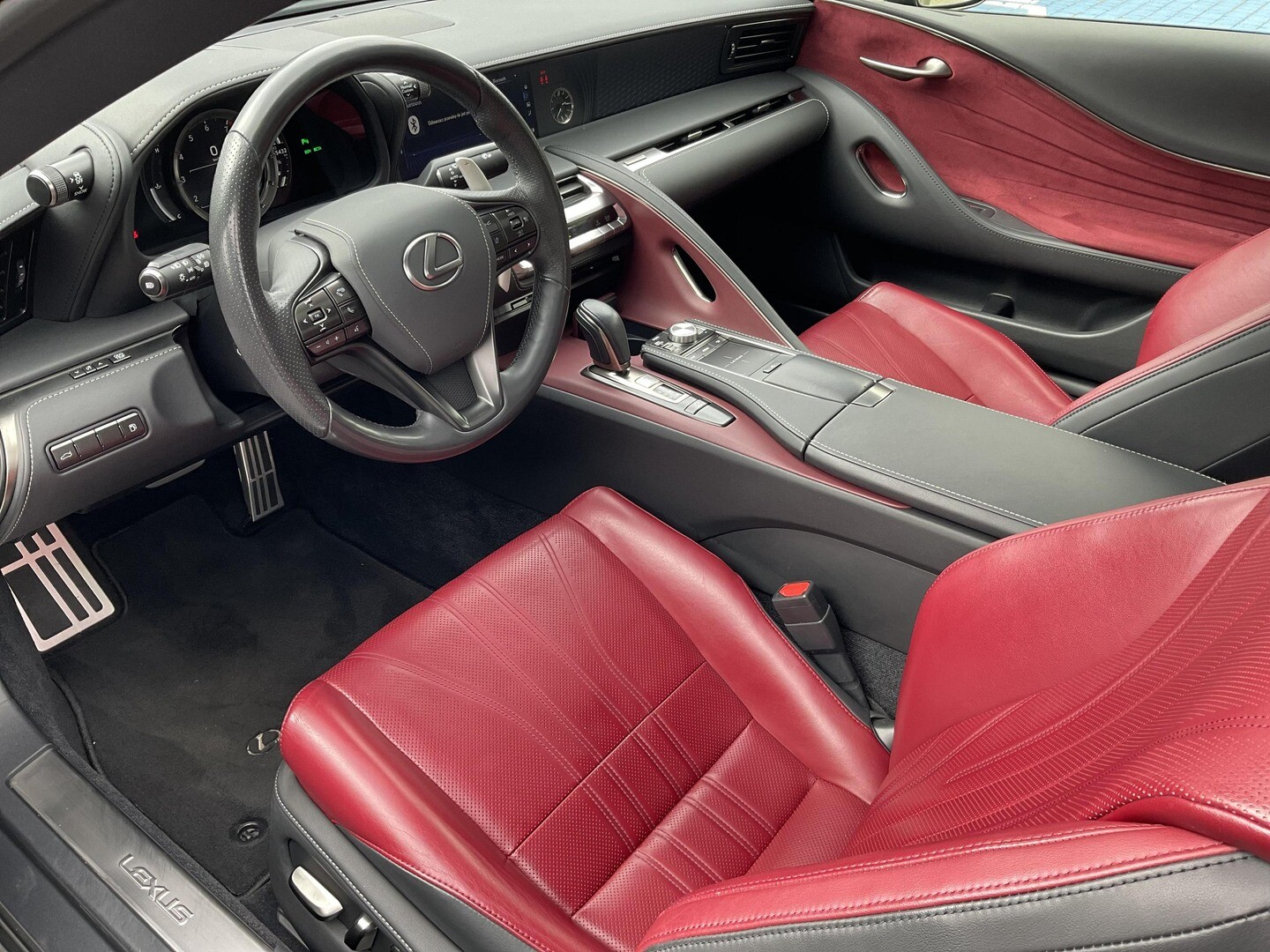 Lexus LC