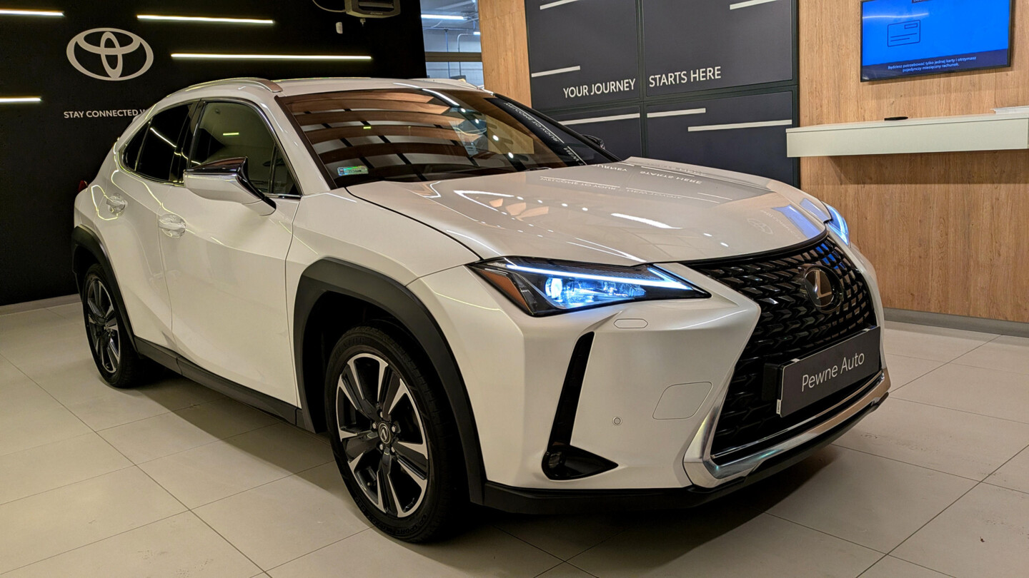 Lexus UX