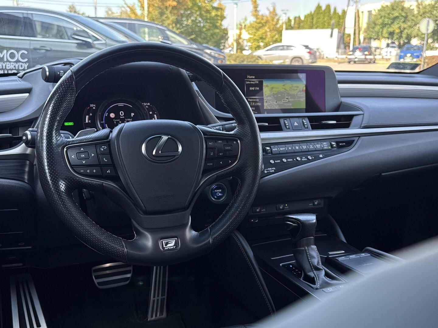 Lexus ES