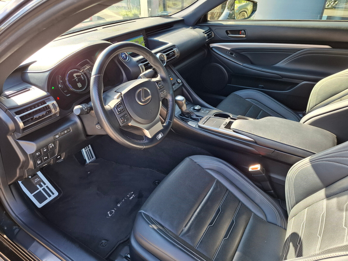 Lexus RC