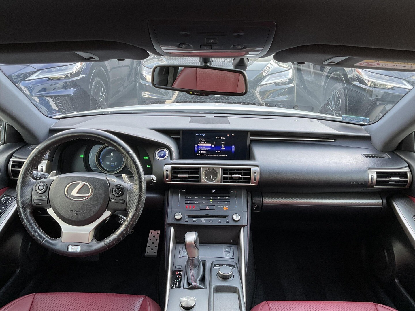 Lexus IS