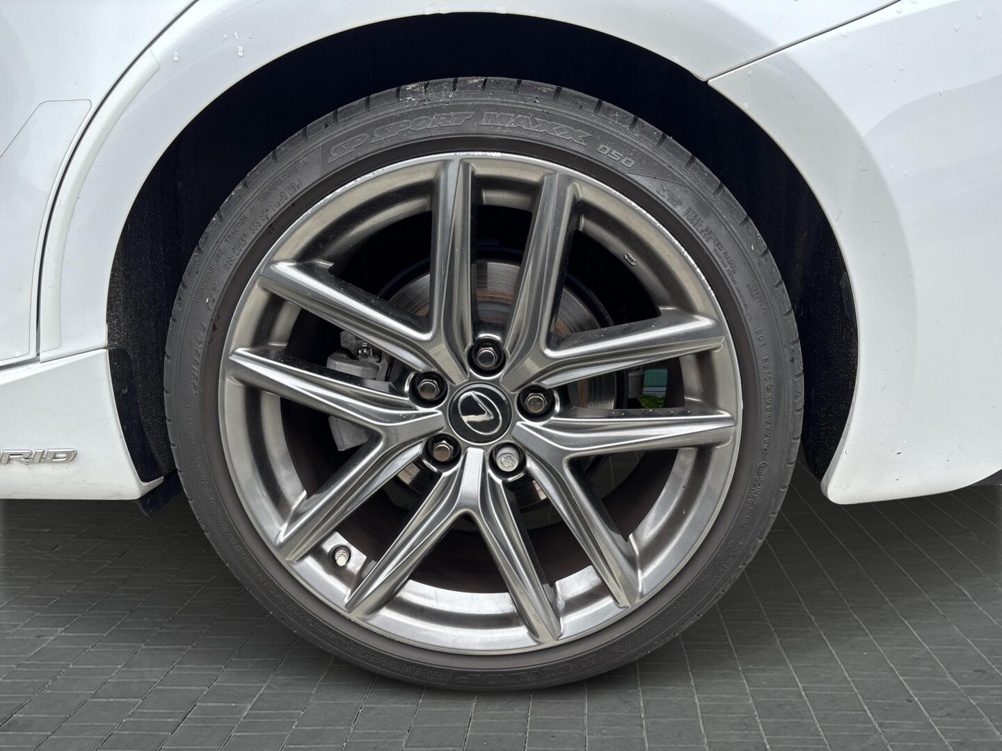 Lexus IS