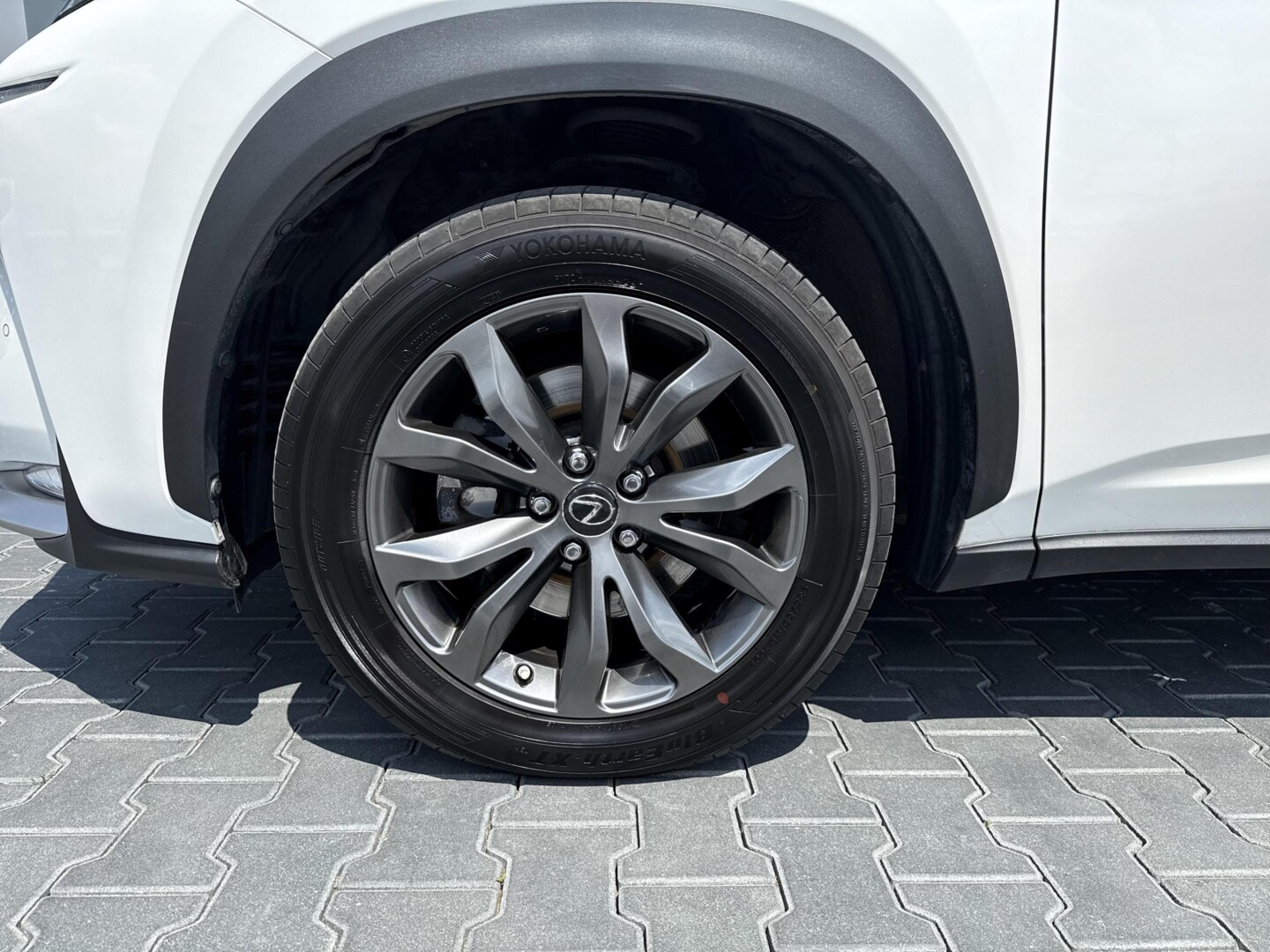 Lexus NX