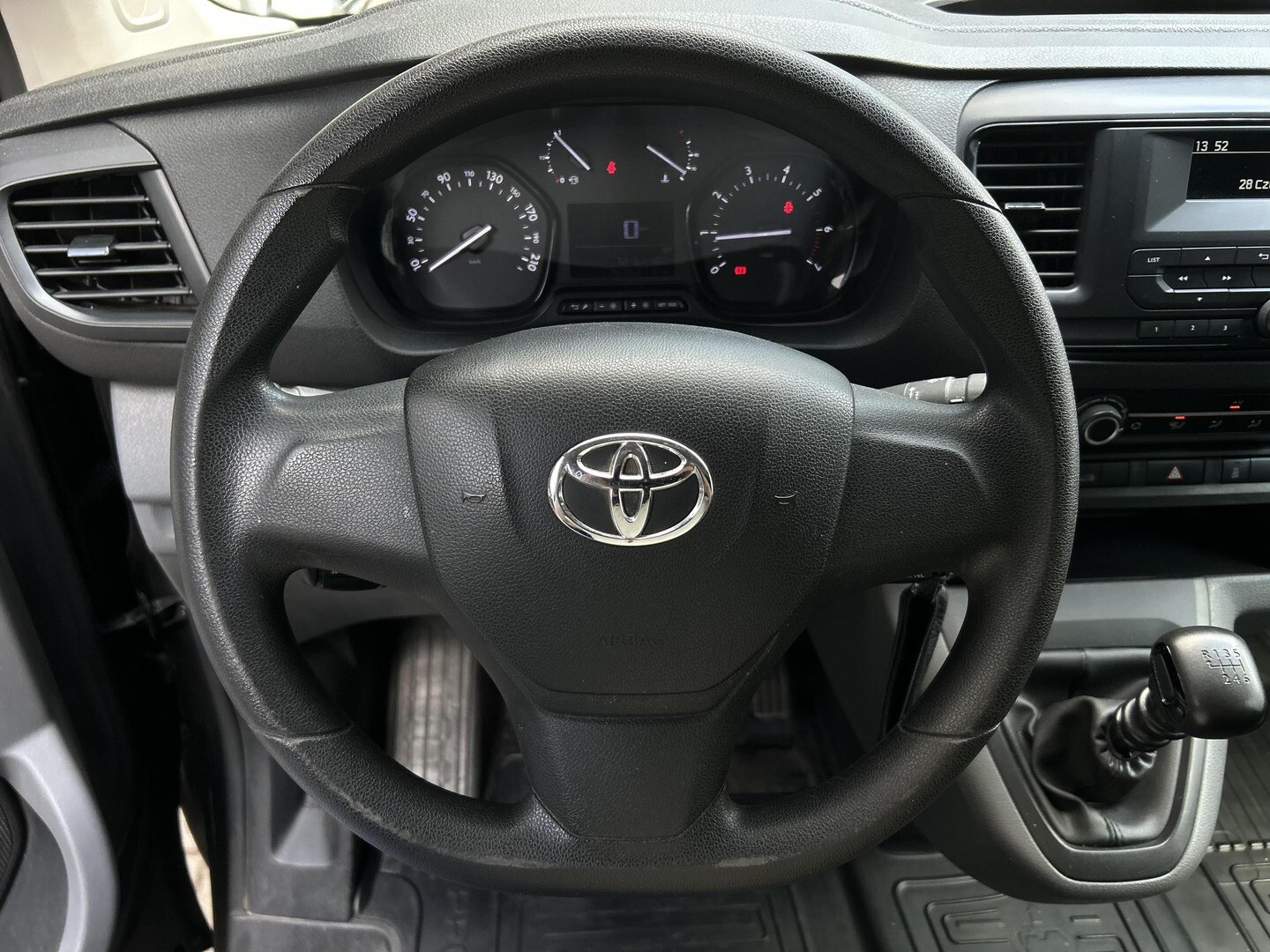 Toyota PROACE