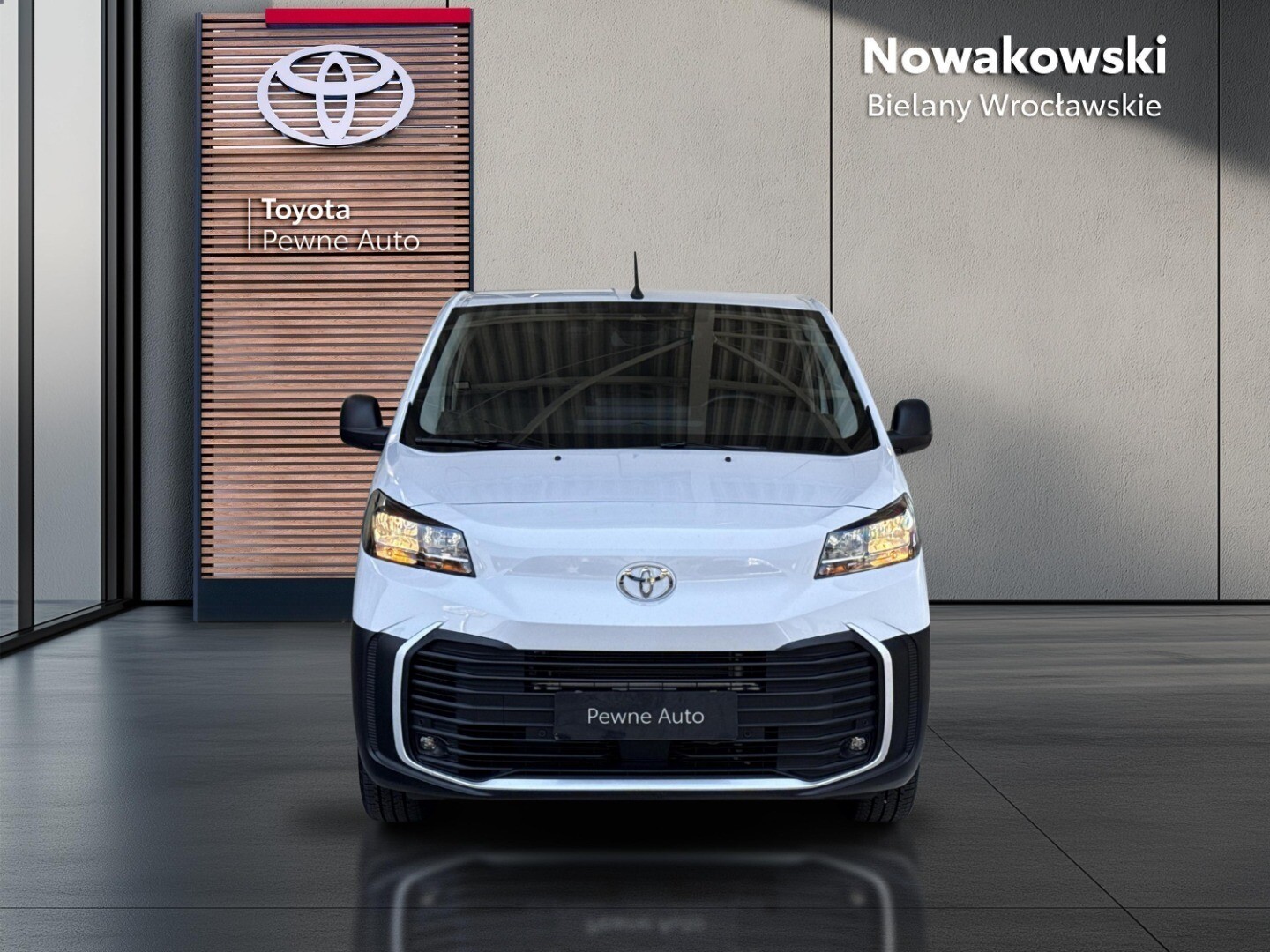 Toyota PROACE