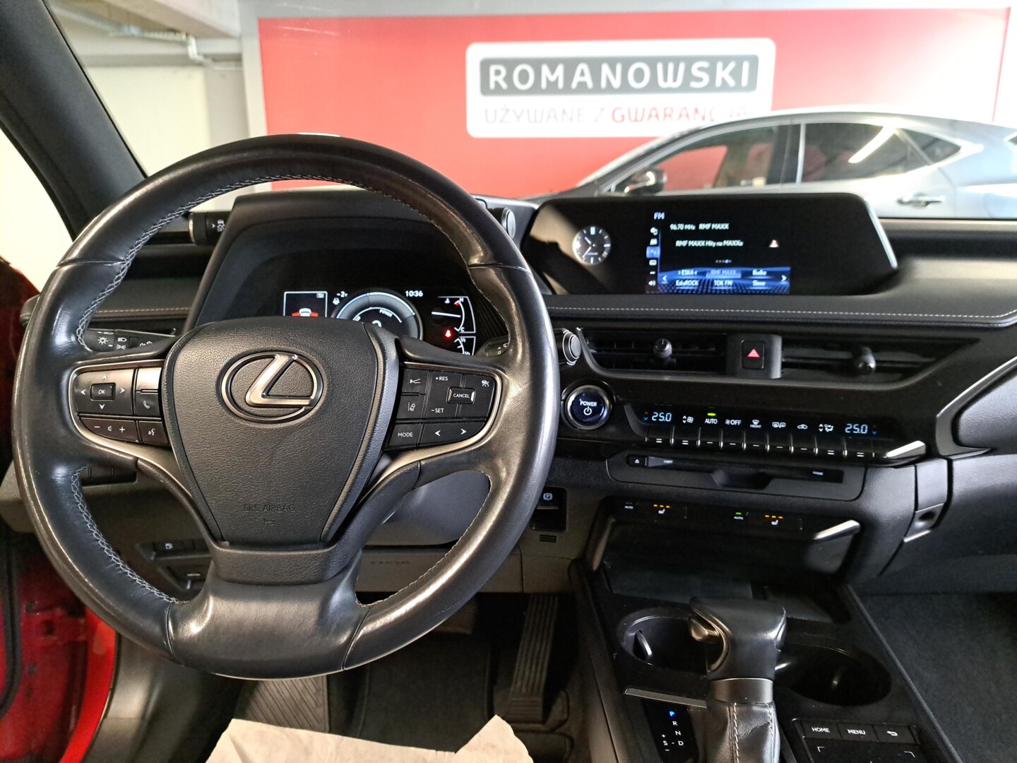 Lexus UX
