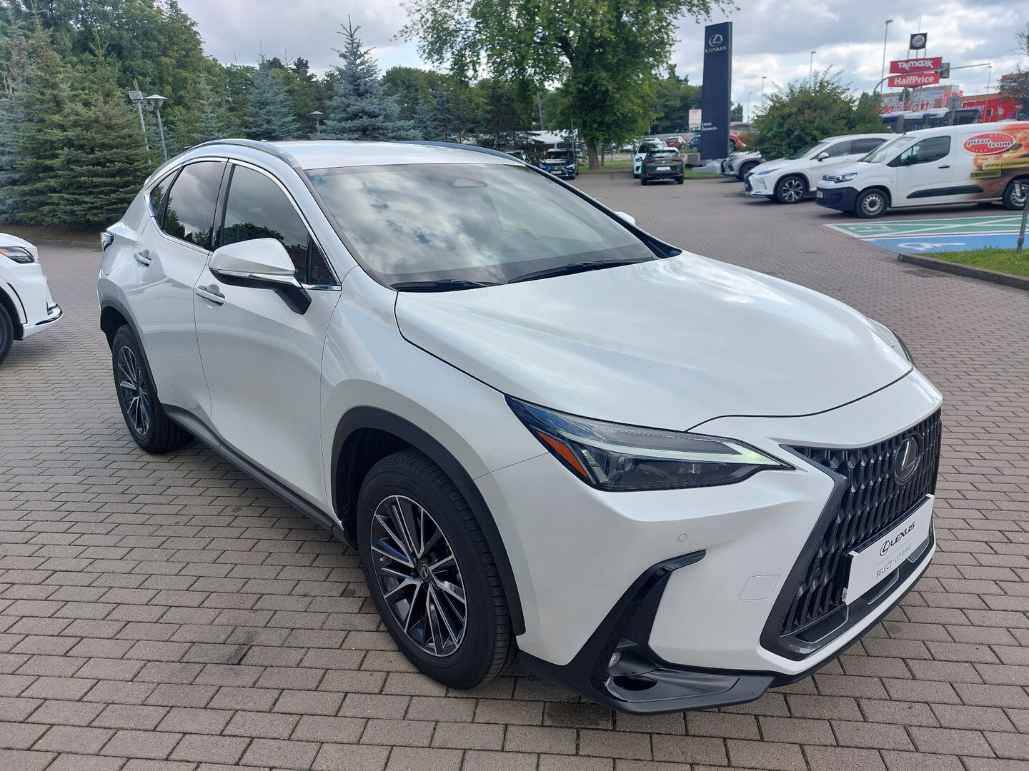 Lexus NX