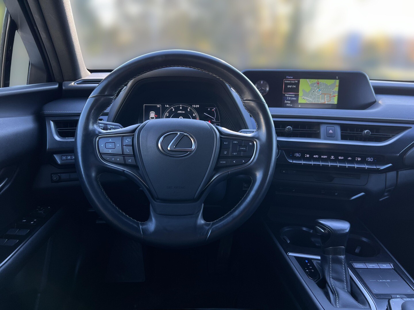 Lexus UX