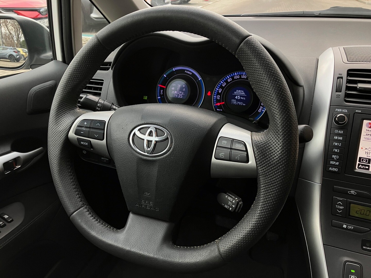 Toyota Auris