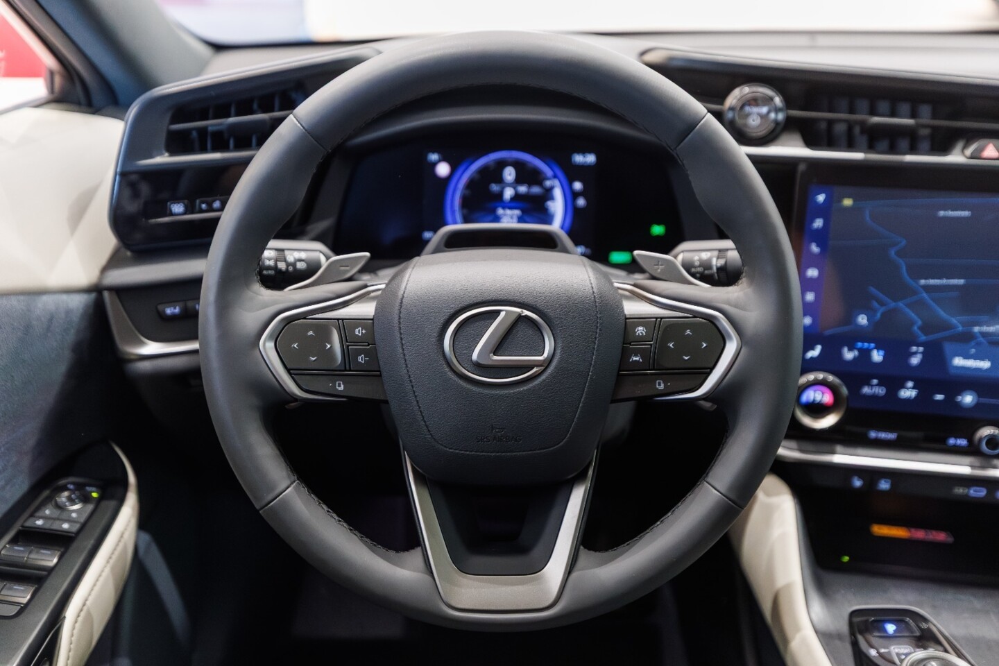 Lexus RZ