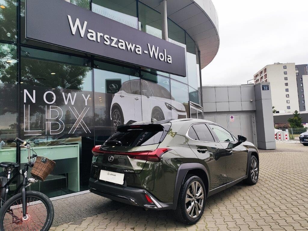 Lexus UX