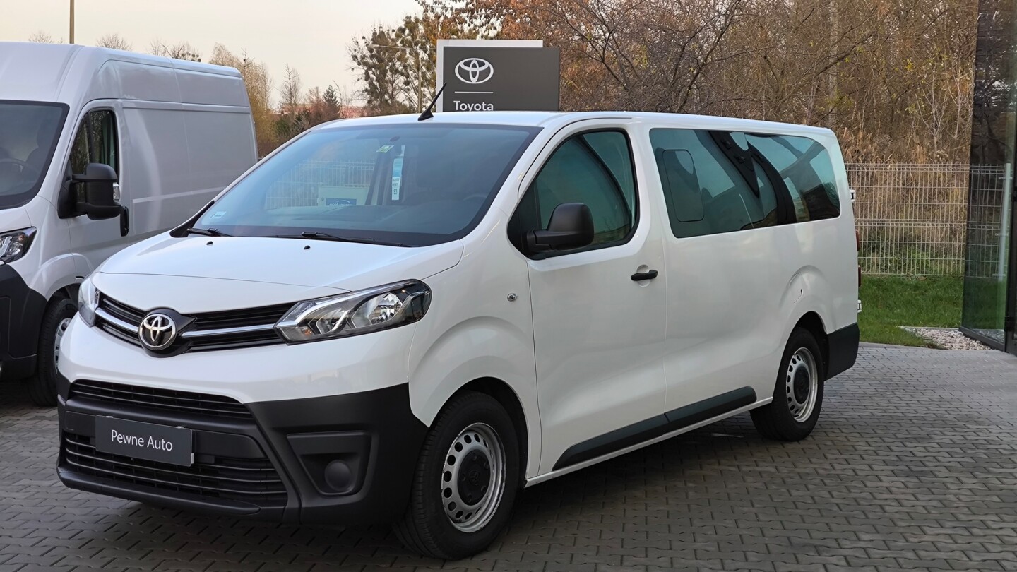 Toyota PROACE