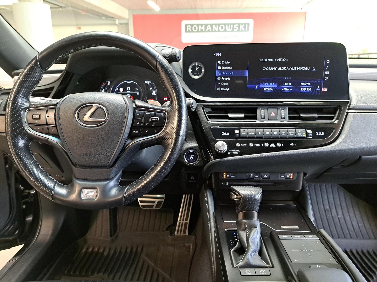 Lexus ES